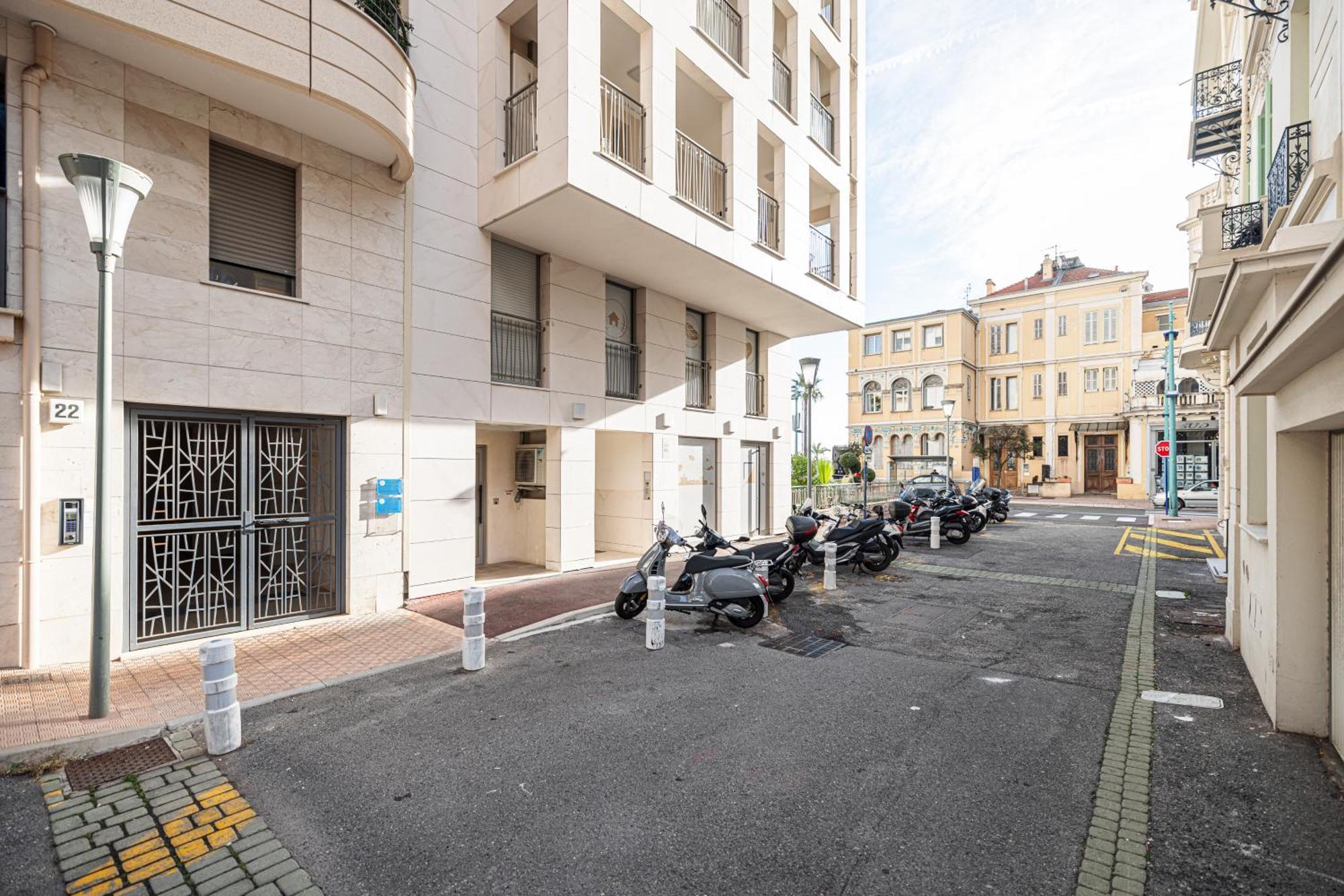 Appartement Centre Terrasse Climatisation 50m